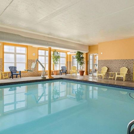 Days Inn By Wyndham Airport/Maine Mall South Portland Εξωτερικό φωτογραφία