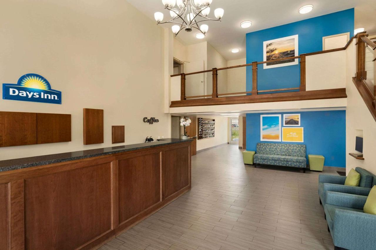 Days Inn By Wyndham Airport/Maine Mall South Portland Εξωτερικό φωτογραφία