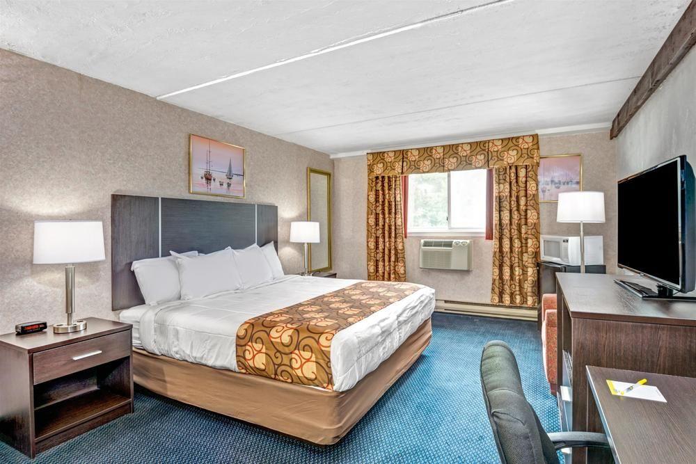 Days Inn By Wyndham Airport/Maine Mall South Portland Εξωτερικό φωτογραφία